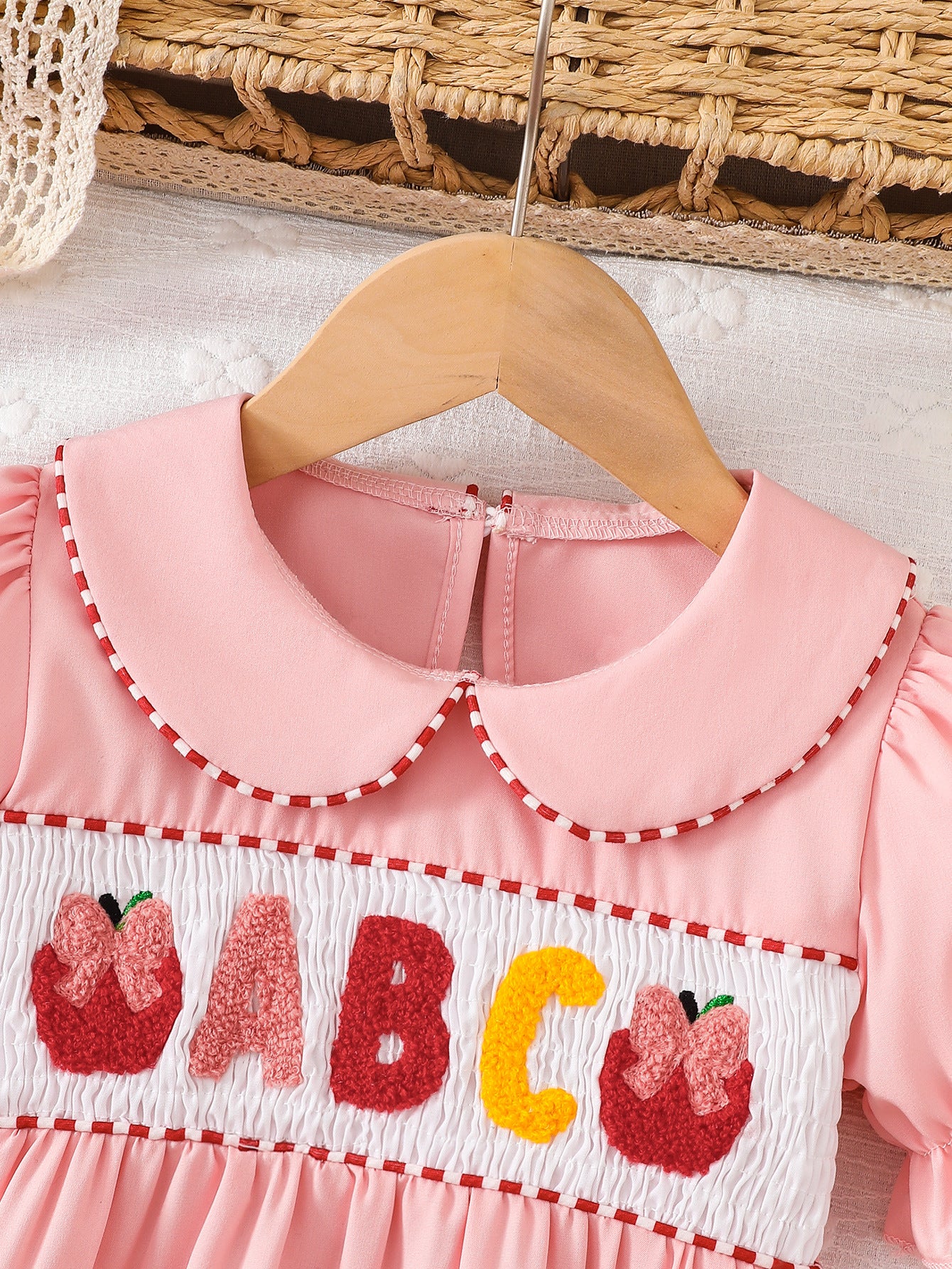 Wholesale 2-7Y Girls Peter Pan Collar ABC Apple Towel Embroidery Woven Dress, Kids Soft Waffle Smocked Back To School Casual Dress