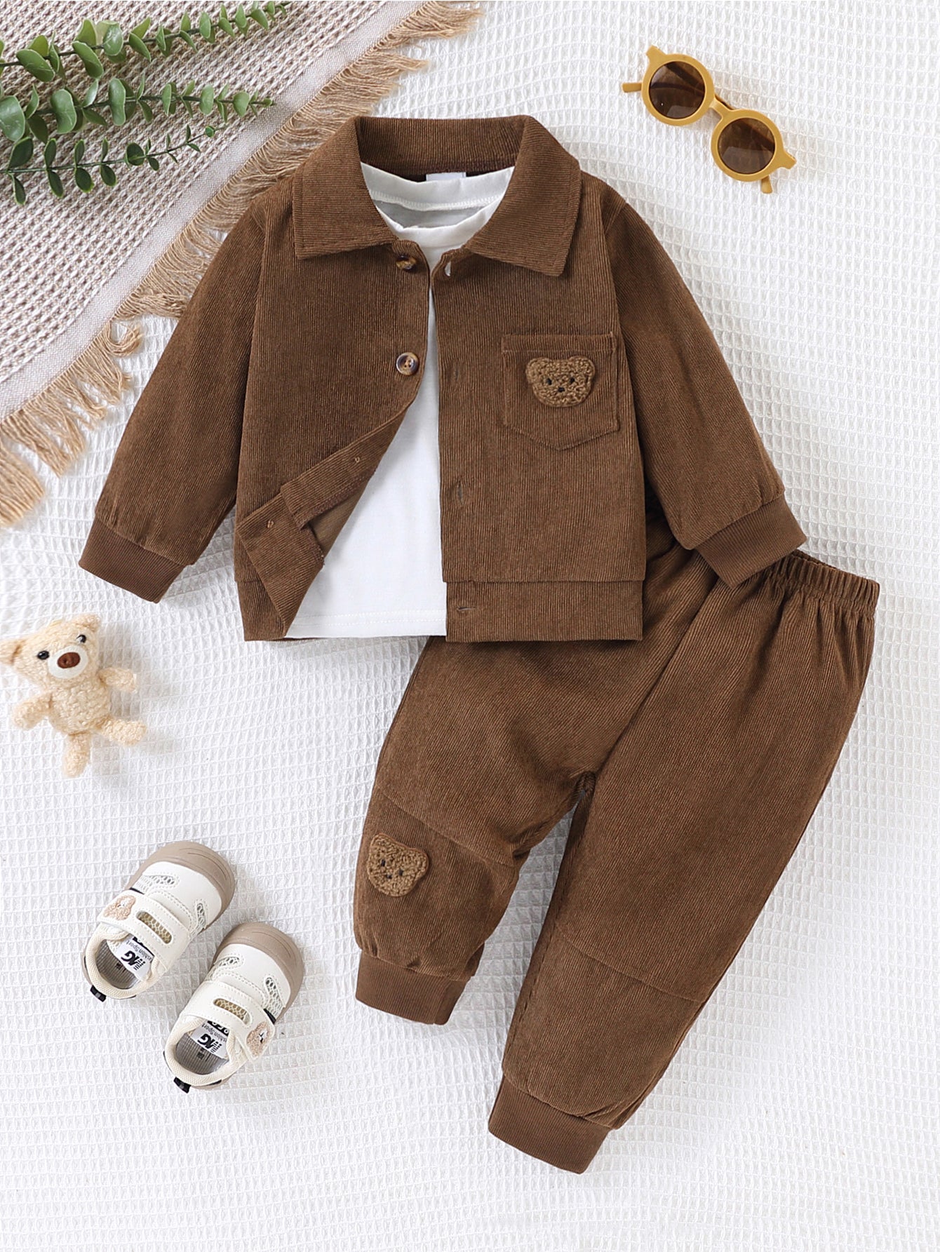 Wholesale 6M-3T Boys 3Pcs Bear Patch Corduroy Jacket Outfit Set, Soft Corduroy Collar Coat, Plain Tee & Jogger Pants Unisex Toddler Suit