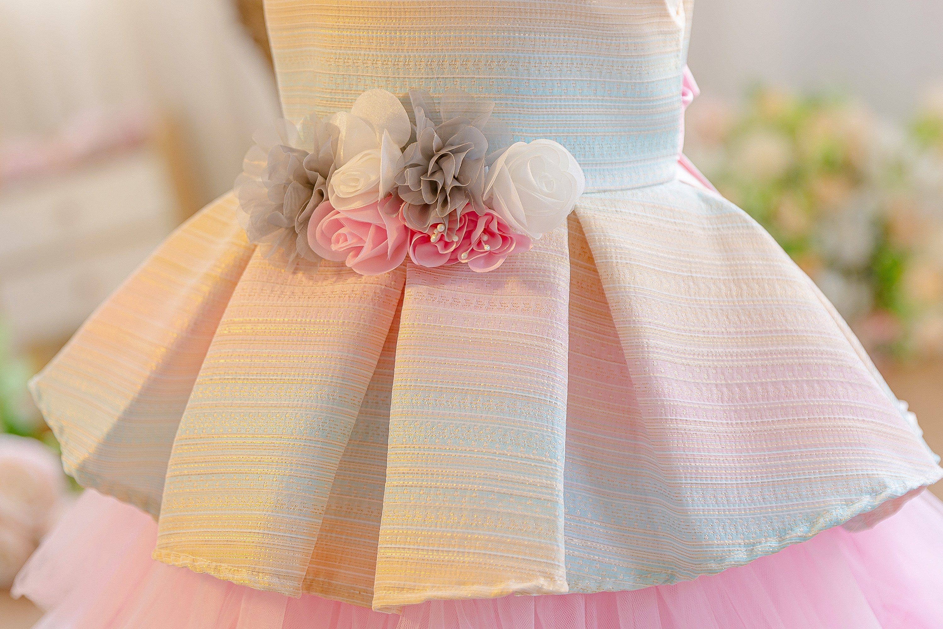 Wholesale 18M-7Y Girls Cap Sleeve Striped 3D Flower Tulle Princess Dress, Kids Birthday Party Soft Woven Mesh Formal Gown