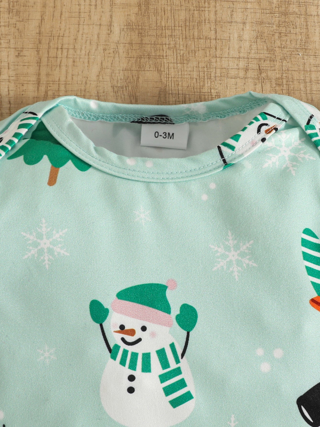 Wholesale 0-18M Baby Girls 3Pcs Christmas Snowman Suspender Skirt Outfit Set, Soft Rib Knit Flutter Sleeve Bodysuit Dress Set