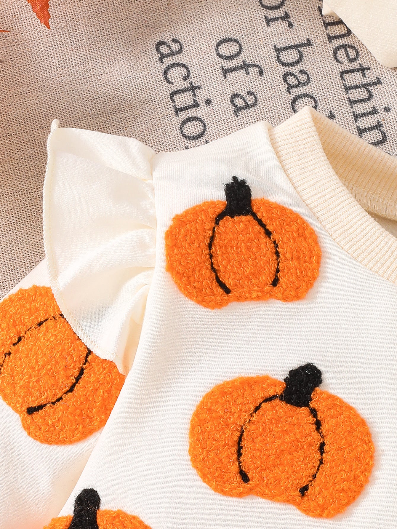 Wholesale 0-18M Baby Girls 2Pcs Ruffle Sleeve Halloween Towel Embroidery Bodysuit Set, Soft Knit Ghost Pumpkin Romper With Bow Headband