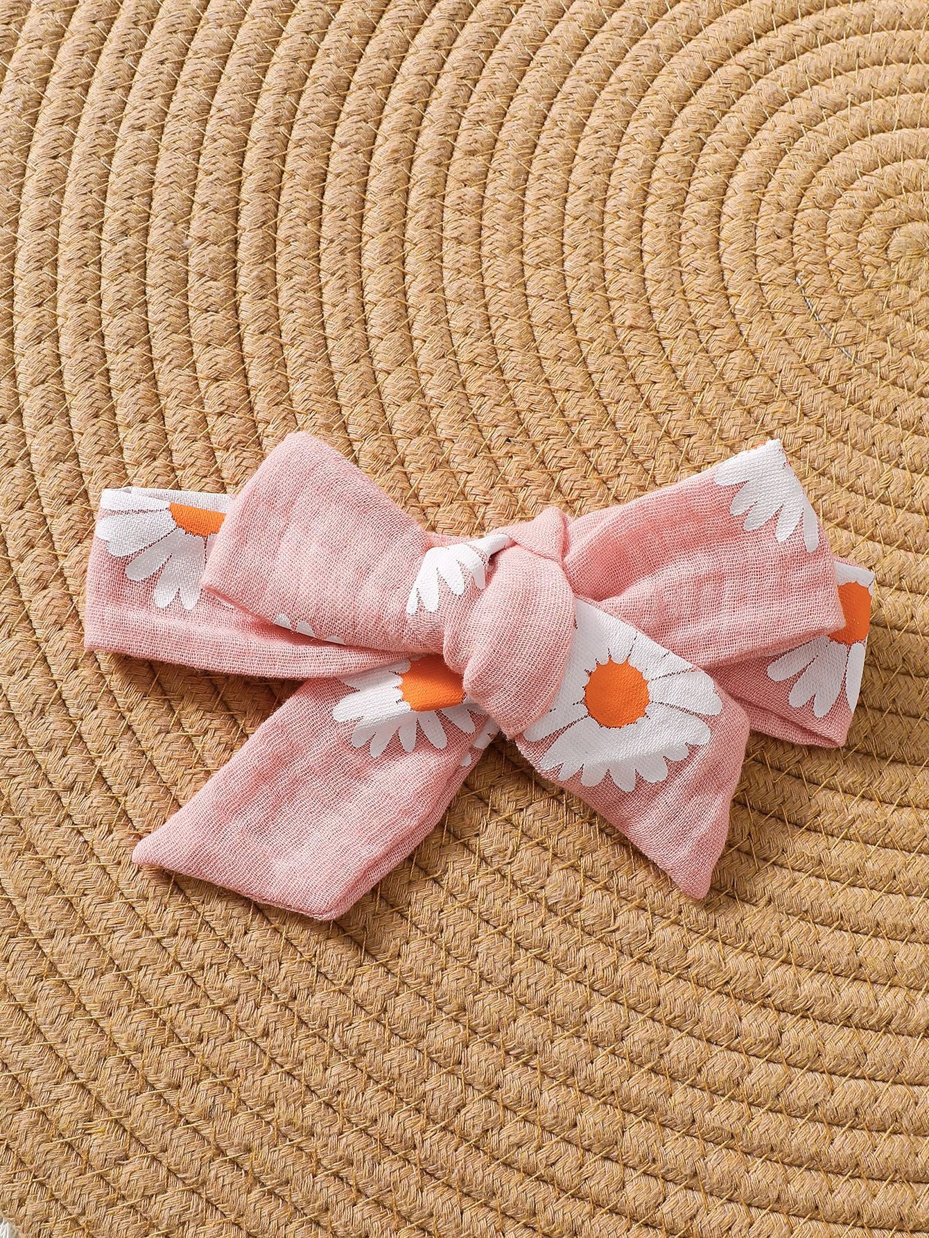 Wholesale 0-9M Baby Girls 3Pcs Daisy Rib Knit Outfit Set, Soft Waffle Rib Flutter Sleeve Bodysuit Flare Pants With Bow Headband