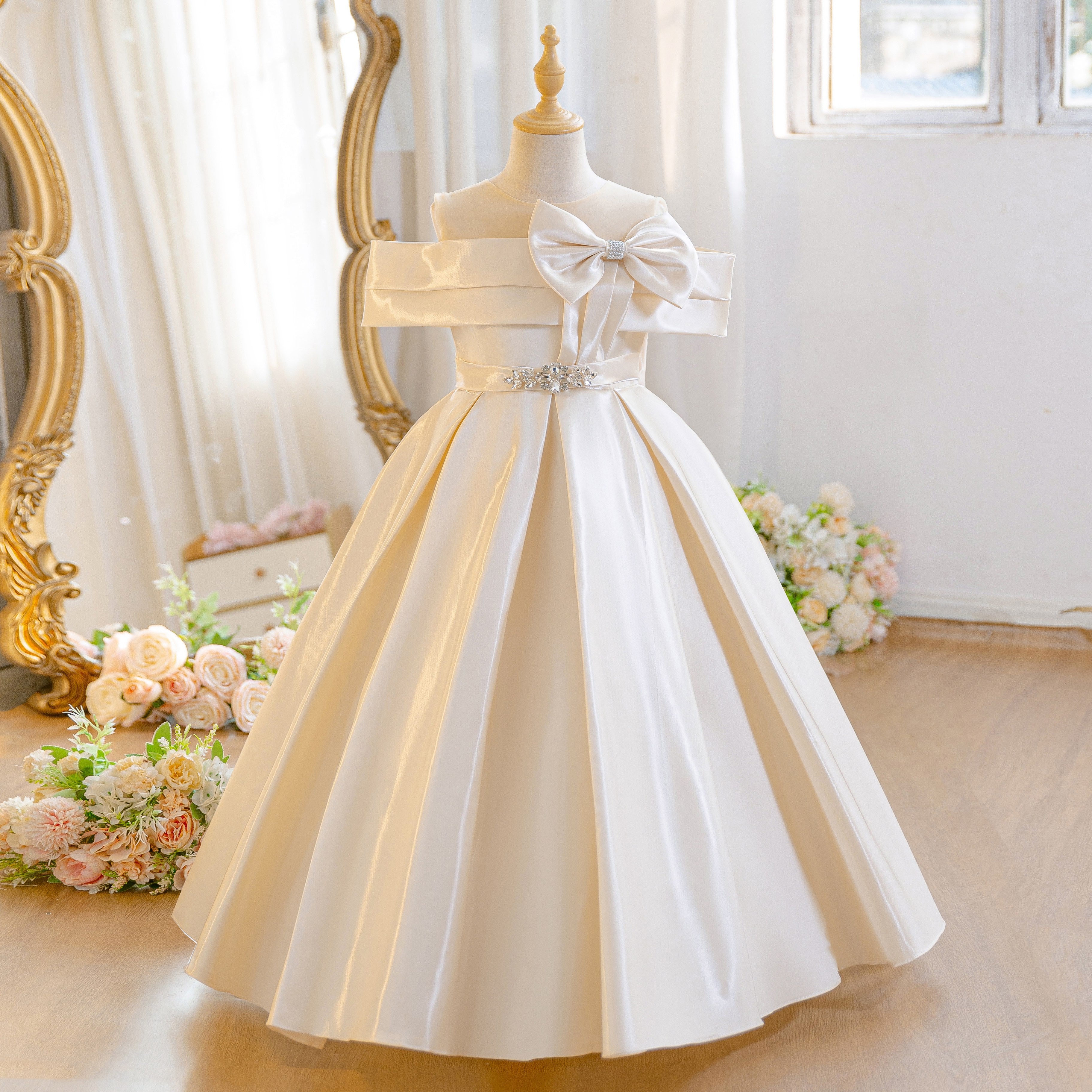 Wholesale 5-11Y Girls Off Shoulder Satin Princess Dress, Kids Birthday Party Rhinestone Bow Soft Satin Formal Gown