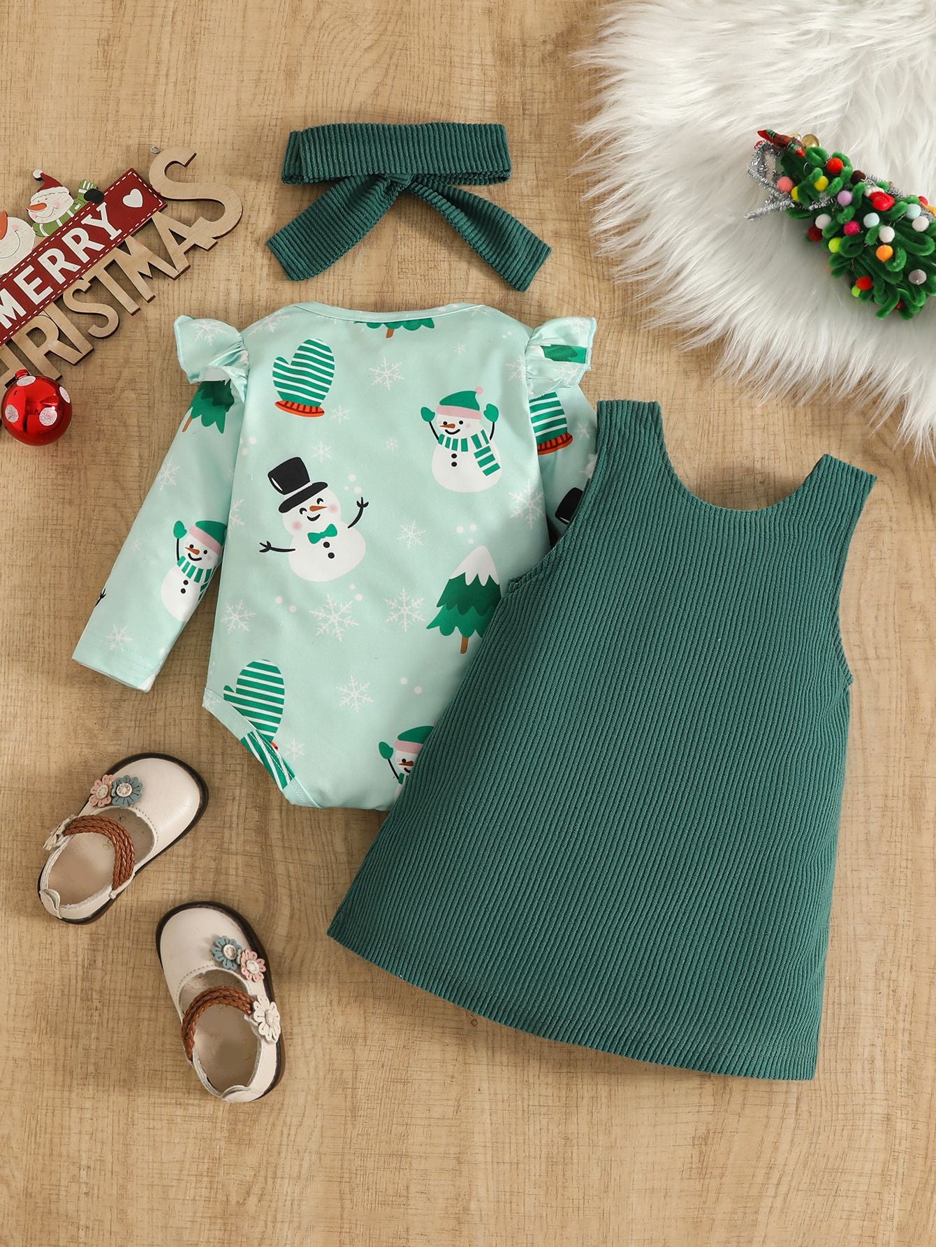 Wholesale 0-18M Baby Girls 3Pcs Christmas Snowman Suspender Skirt Outfit Set, Soft Rib Knit Flutter Sleeve Bodysuit Dress Set